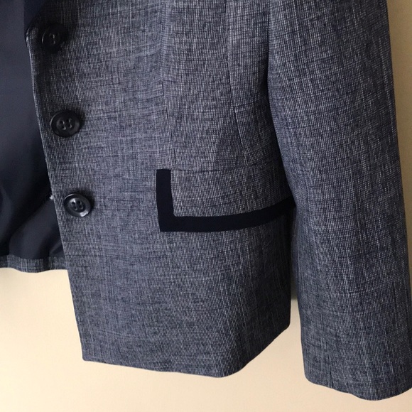 Jacket - Picture 3 of 3